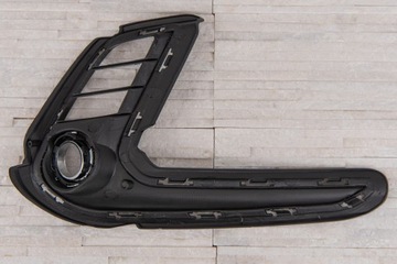фото thumb №12, Hyundai elantra vi ad решётка бампера заглушка лампы левая 86563f2300