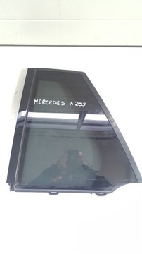 фото thumb №1, Mercedes w205 c класс a2057300255 стекло левый зад