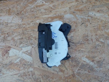 фото thumb №1, Замок двері праві перед skoda octavia iii 5e1837016a