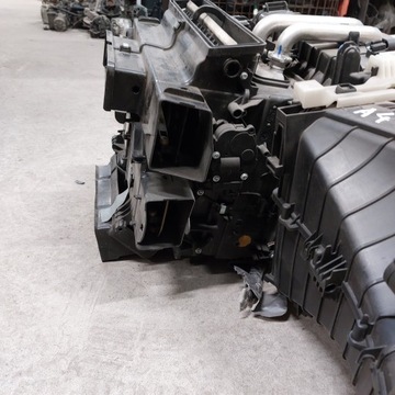 фото thumb №6, Audi a4 b8 обігрівач повітродувка змішувач 8k1820005q