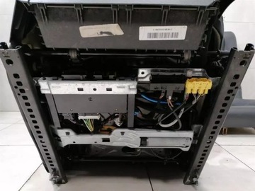 фото thumb №13, Amg логотип crest mercedes e55 w211 сиденья передний cooled interior leather