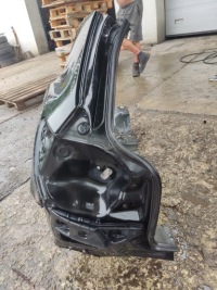 фото thumb №2, Mercedes w176 четверть левая задняя hb