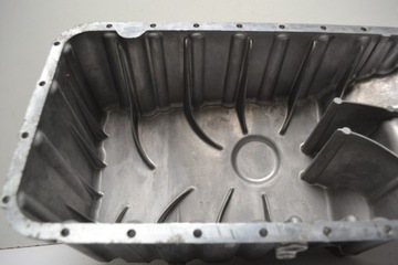 фото thumb №12, Mercedes t1 утка 601 sprinter поддон масляная