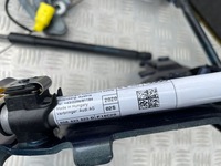 фото thumb №3, Audi q5 80a петли капота патроны 80a823823d