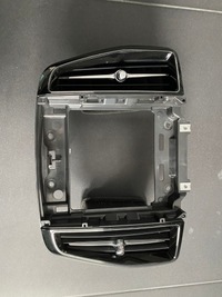 фото thumb №1, Volvo xc60 ii 2018 2019 рамка радіо повітроводи ґрати