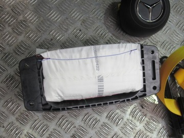 фото thumb №12, Консоль кожа подушка безопасности ремни mercedes gt x290 w290 290 4-door amg оригинал