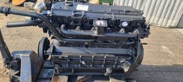 фото thumb №8, Двигун стійка 2000r deutz- транспортний засіб agrotron 135