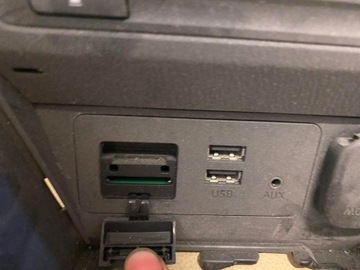 фото thumb №5, Mazda cx3 входы usb считыватель дисков dvd прикуриватель