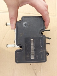 фото thumb №3, Насос abs subaru justy 44510-b1011