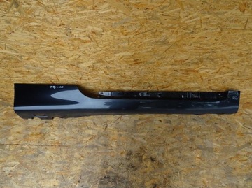 фото thumb №1, Audi tt 8j порог накладка пороговая правая s-line цвета 8j0853856d