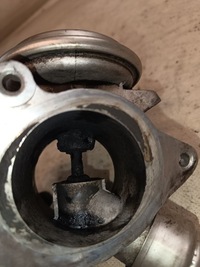 фото thumb №7, Клапан egr mercedes w203 2.2cdi оригінальний номер a6110900754