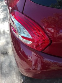 фото thumb №1, Лампа задняя задняя левая peugeot 208