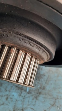 фото thumb №6, Колесо пасове вала audi a6 c5 2.5 tdi 059105251m