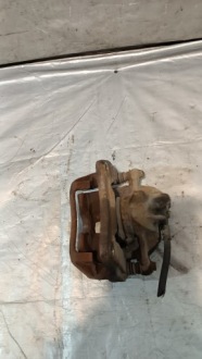 фото thumb №8, Супорт гальмівний volvo v40 правий перед 1.9d lift