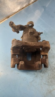 фото thumb №2, Суппорт левый задняя citroen c4 07r hb