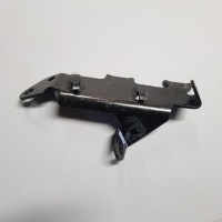 фото thumb №1, Кронштейн троси ручного master 2.3 dci 320933391r