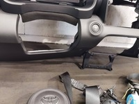 фото thumb №10, Toyota yaris iv 4 2024 панель раздаточная консоль подушка безопасности ремни оригинальная