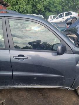 фото thumb №1, Toyota rav4 ii 03-05 рестайлінг 1e0 двері правий перед 5d