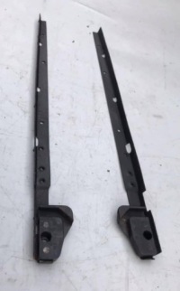 фото thumb №1, Mercedes-benz c123 coupe направляющие люк kpl.