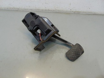 фото thumb №1, Педаль гальма автомат mercedes w204 a2042902001