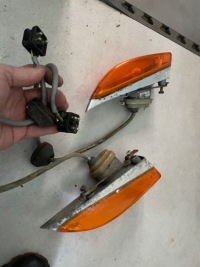 Купить Поворотник под бампер америка mercedes 107 ранний i seria - пара, фото thumb