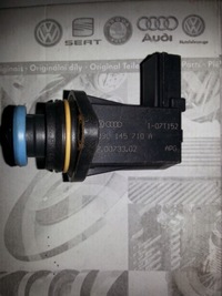 фото thumb №1, Клапан керування турбіни vw golf 1.4 tsi 03c145710a