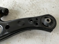фото thumb №7, Corolla e21 рычаг правый перед передний