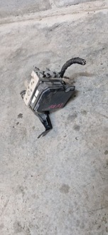 фото thumb №1, Nissan juke f15 насос abs