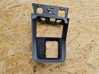 фото thumb №1, Audi q3 83a дисплей коробки передач 83b713463a рамка