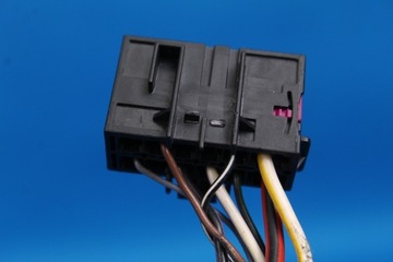 фото thumb №8, Vw audi роз'єм 4b0973721