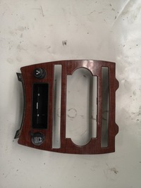 фото thumb №1, Jeep grand cherokee wk рамка консоли кондиционера