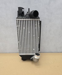 фото thumb №1, Интеркулер kia sportage v 21- 282802m800