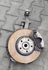 фото thumb №1, Mercedes w213 поворотный кулак ступица левая перед 4-matic