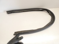 фото thumb №1, Ущільнювач капот жабо fiat stilo 01-06