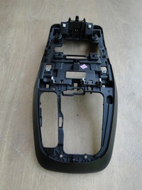 фото thumb №9, Рамка na туннель renault scenic 4 682607429r