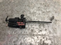 фото thumb №3, Привод крышка заливной renault scenic iii 8200312600