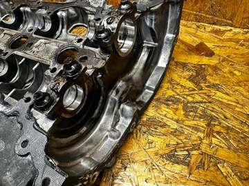 фото thumb №7, Крышка клапанов master iii 2.3 dci 130c07155r