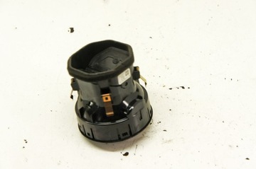 фото thumb №7, Qj064 mercedes vito w447 решётка воздуховод панели a4478300054