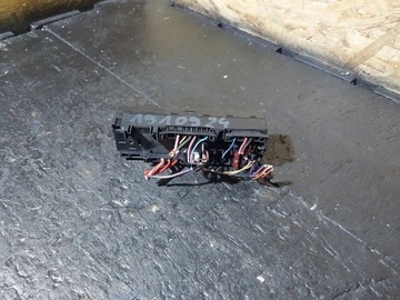 фото thumb №11, Рамка / модуль запобіжників mercedes-benz a0005400072