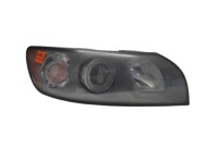 фото thumb №1, Volvo v50 04- лампа права перед 30698649 - cała