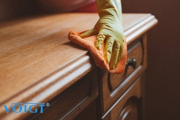 Voigt MEBLIN VC 245R Препарат для чистки мебели и кожаной обивки 0,6л