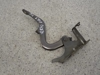 фото thumb №1, Toyota verso 09- петля капот левый