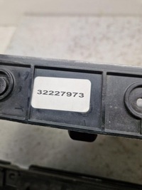 фото thumb №8, Volvo v60 ii 2 2018 - жалюзі ролета решітка впуск 32227973