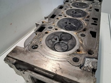 фото thumb №12, Peugeot citroen 1.6 hdi 8v 9h06 9h05 головка двигуна вал 9684504780