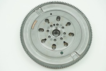 фото thumb №11, Колесо двомасовий master iii 123001955r оригінальний номер