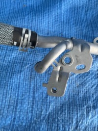 Шланг воды renault austral 1.2 e-tech автоматическая коробка передач 210479576r Недорого, фото thumb