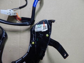 фото thumb №9, Hyundai i30 ii - круиз-контроль мультифункция кнопки руль podgrzewanej