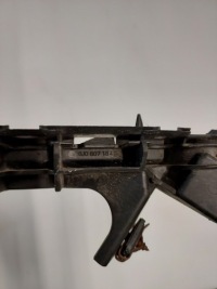 фото thumb №6, Направляющая бампера правый перед seat ibiza iv 6j0807184