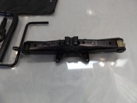 фото thumb №1, Micra k12 домкрат ключ вушко набір