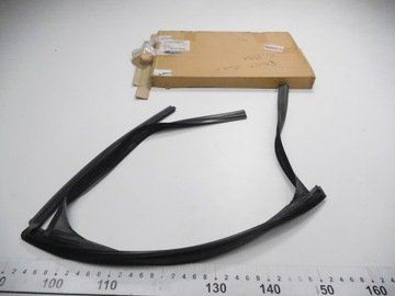 фото thumb №6, Прокладка направляющей стёкла окно дверь задние левая ford focus c-max 1323552